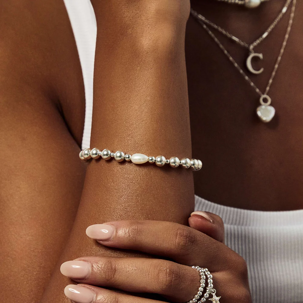 Feature Pearl Bracelet - Image 3