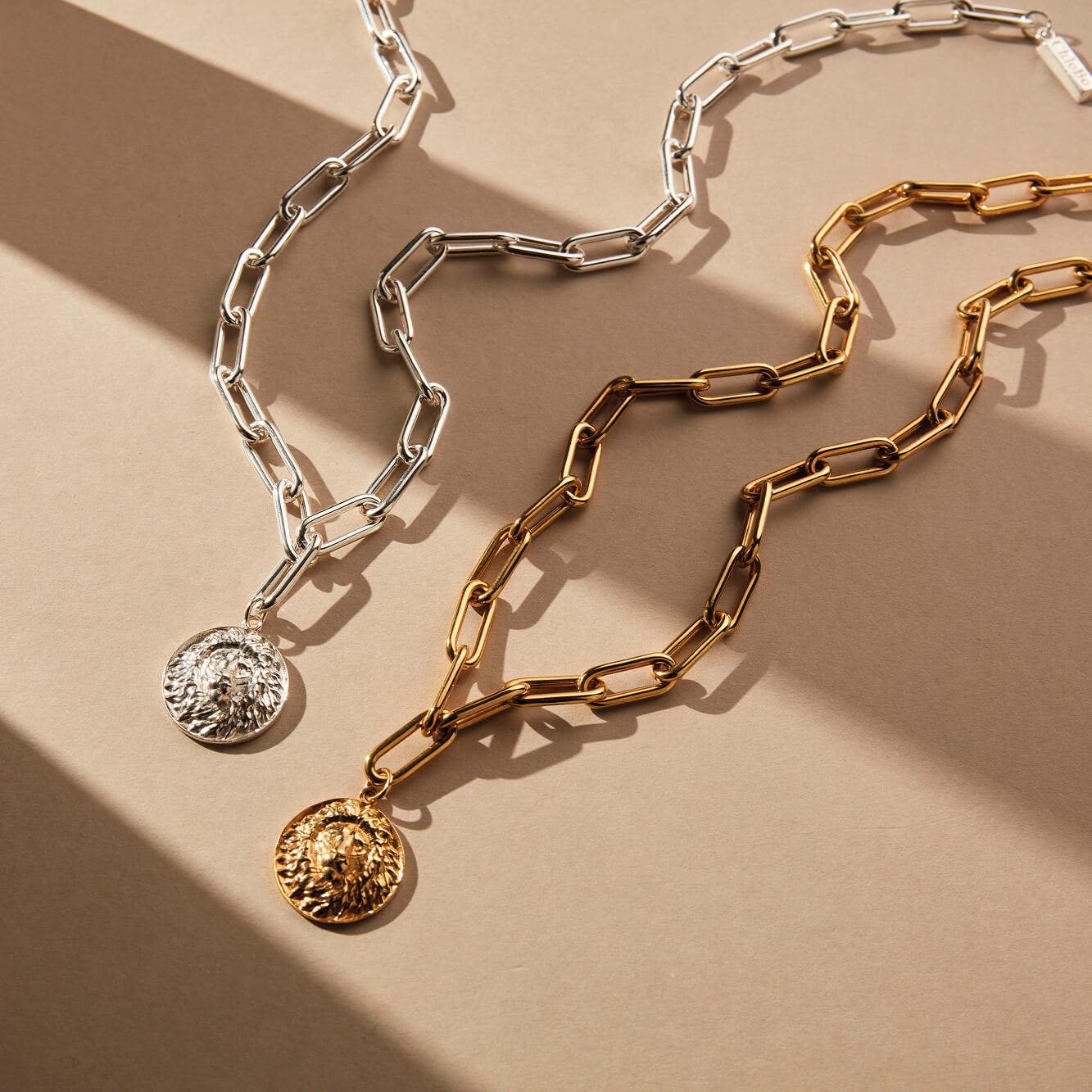 Medium Link Lion Necklace - Image 2