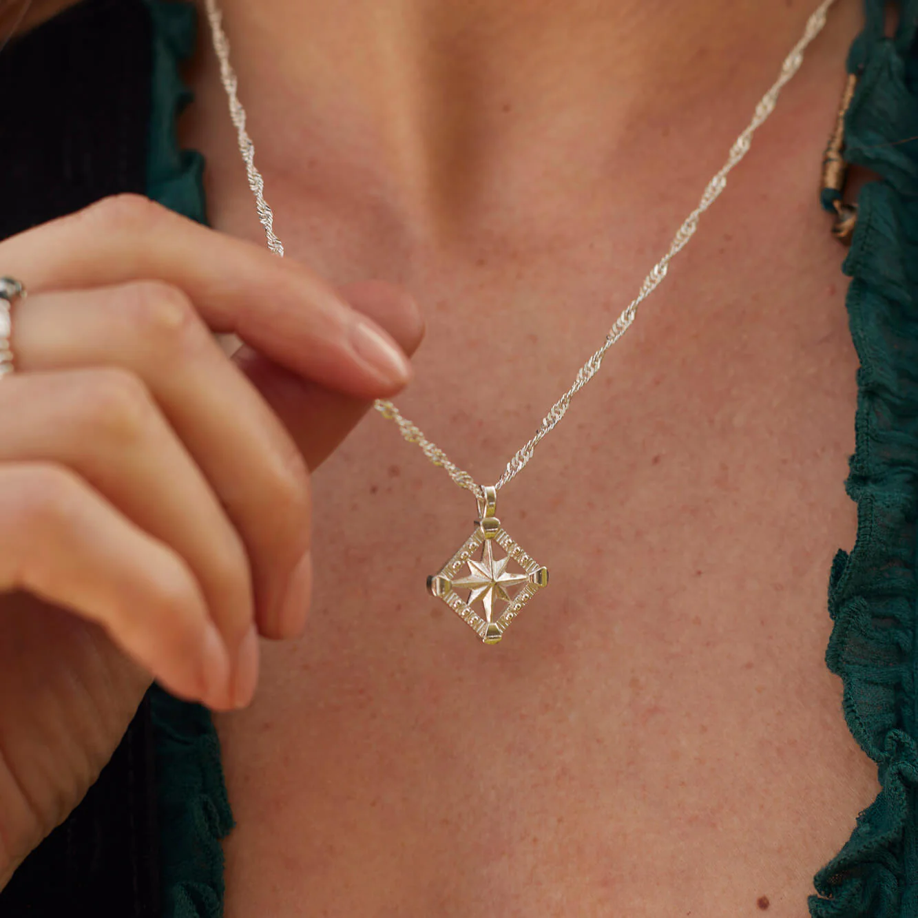 Twisted Rope Chain Inner Guidance Necklace - Image 5